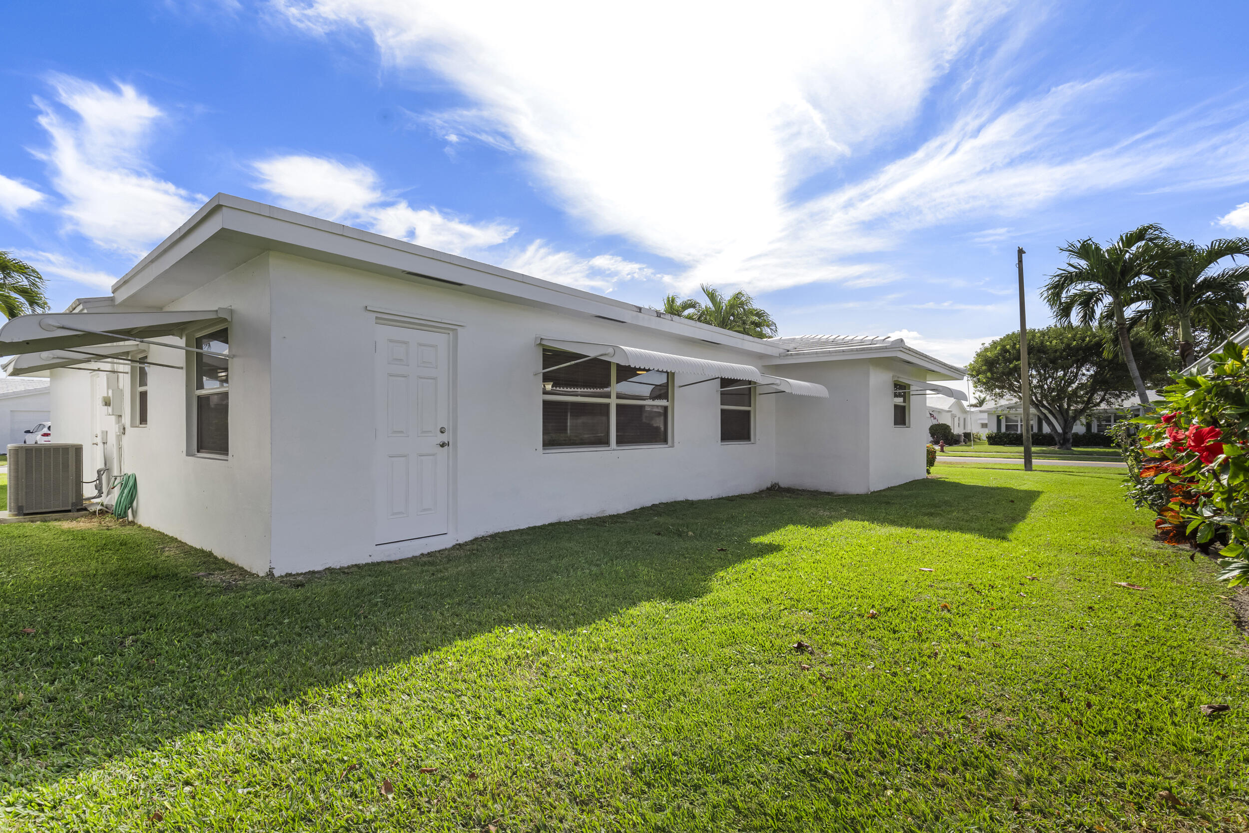 1919 SW 19th Street