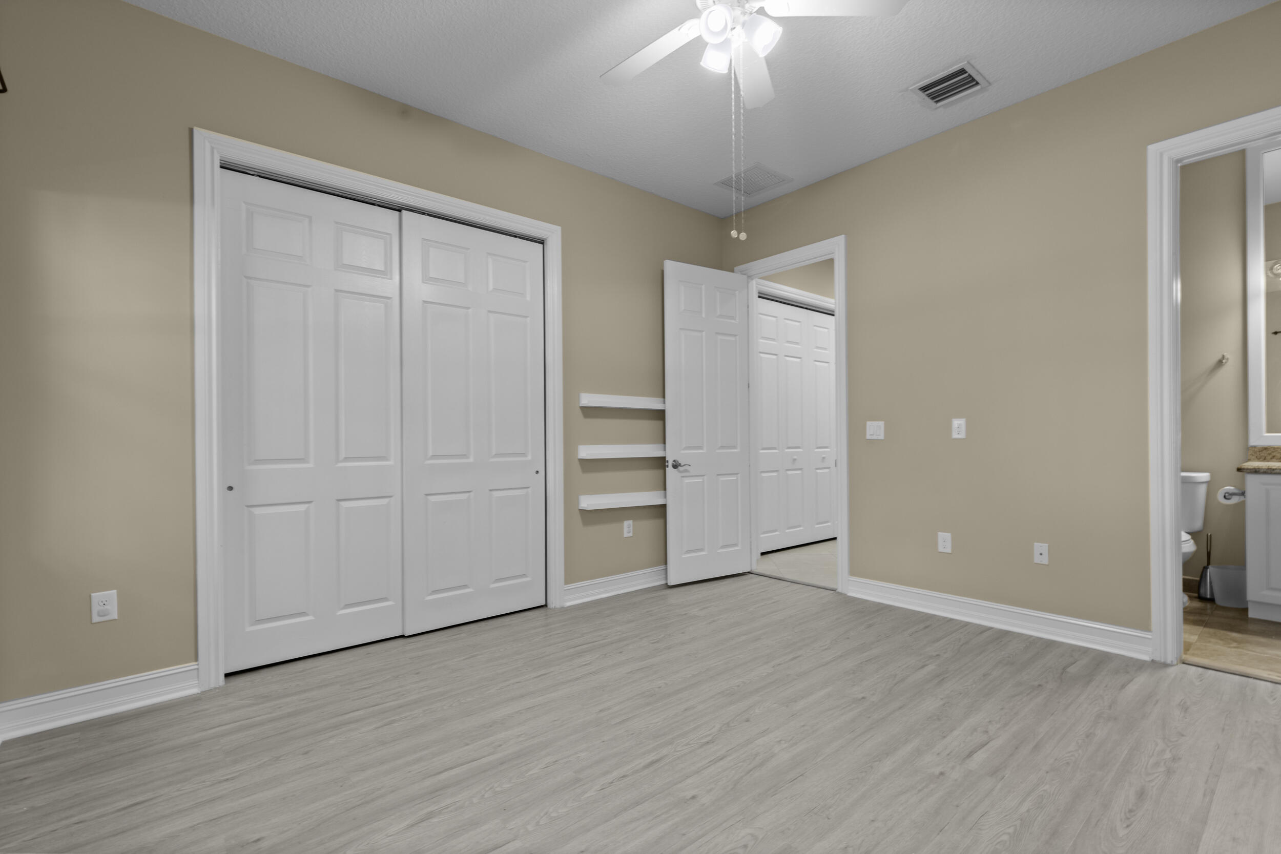 8769 Sydney Harbor Circle