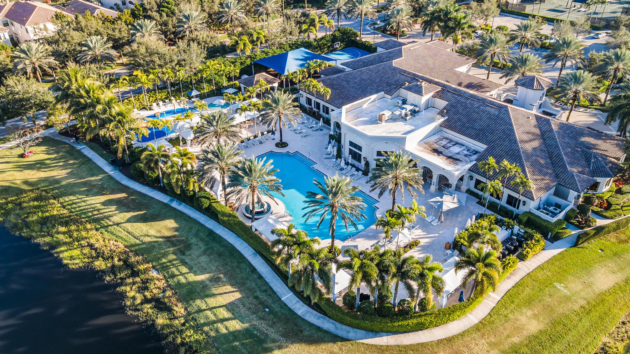 8769 Sydney Harbor Circle