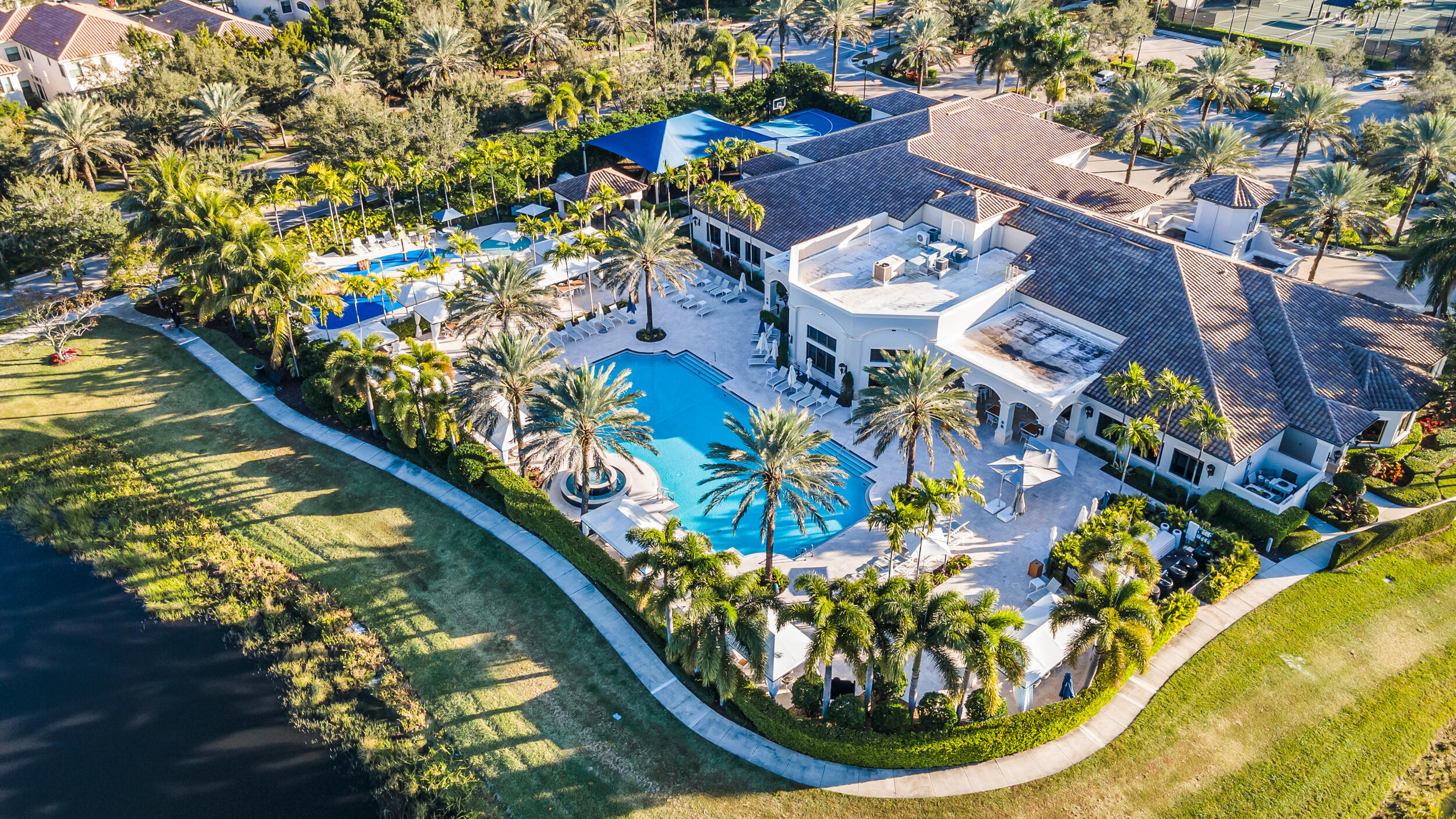 8769 Sydney Harbor Circle