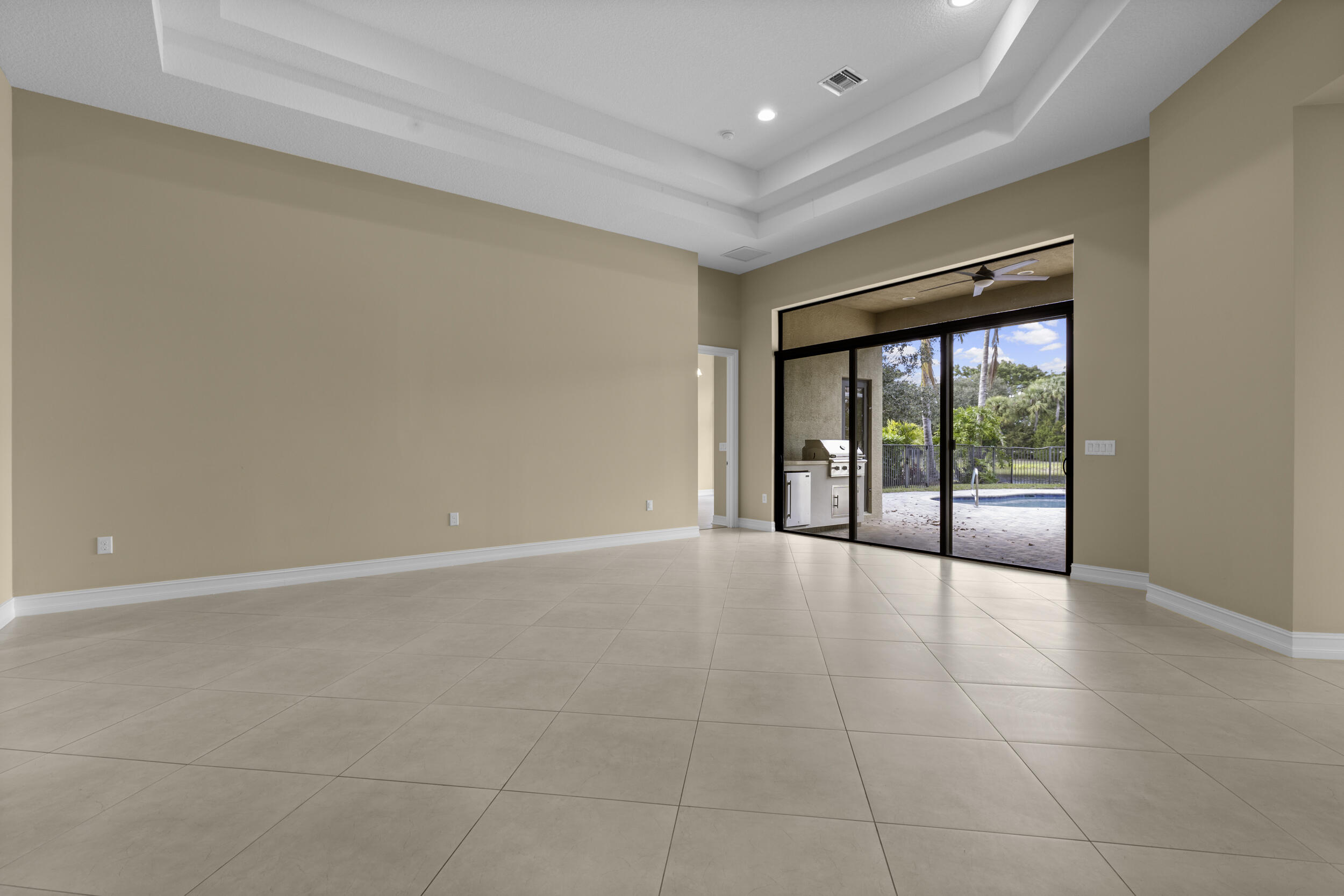 8769 Sydney Harbor Circle