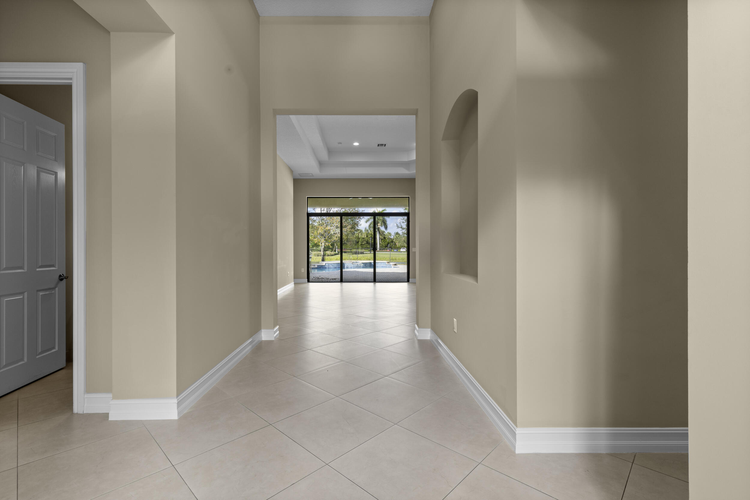 8769 Sydney Harbor Circle