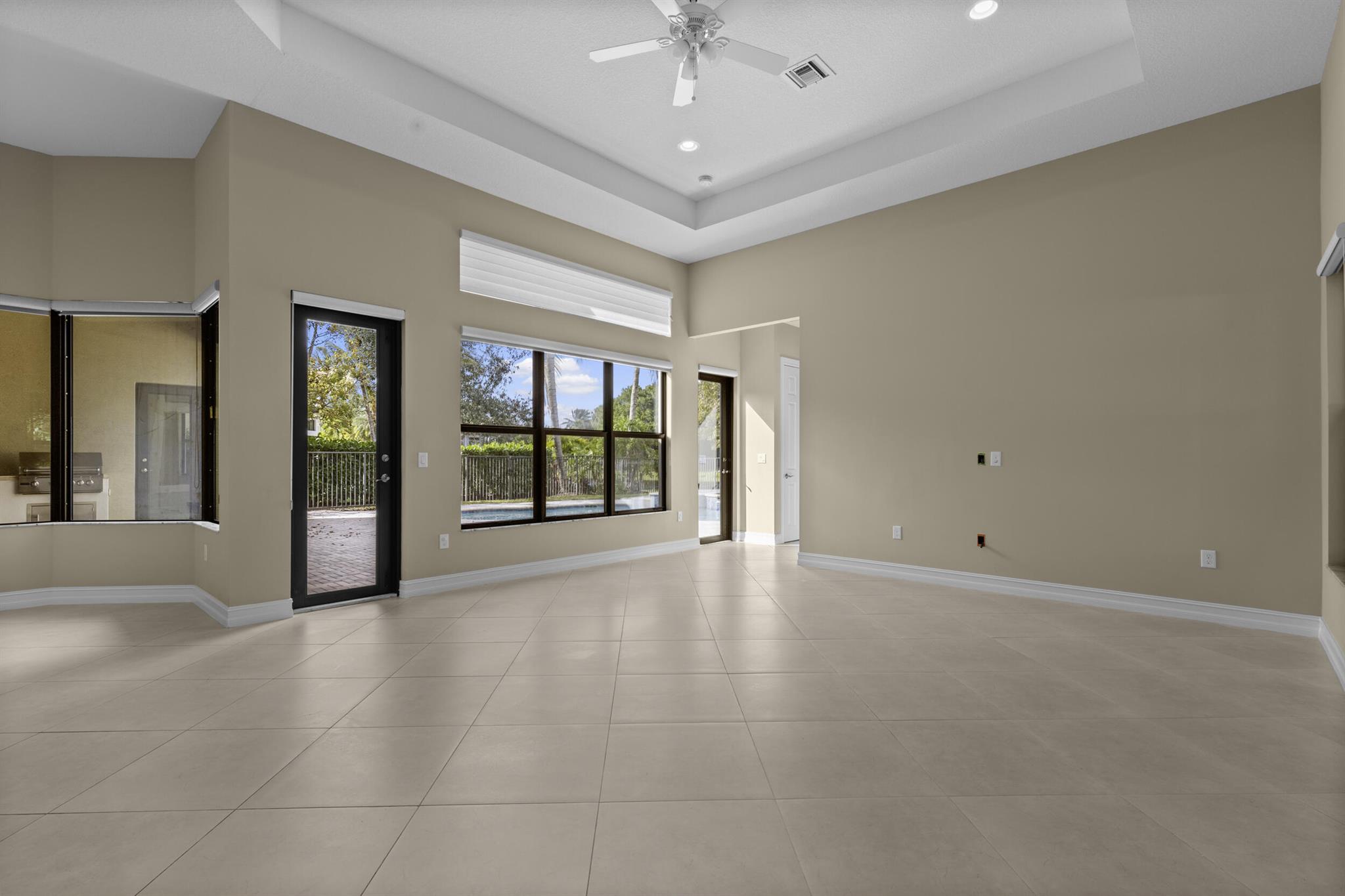 8769 Sydney Harbor Circle