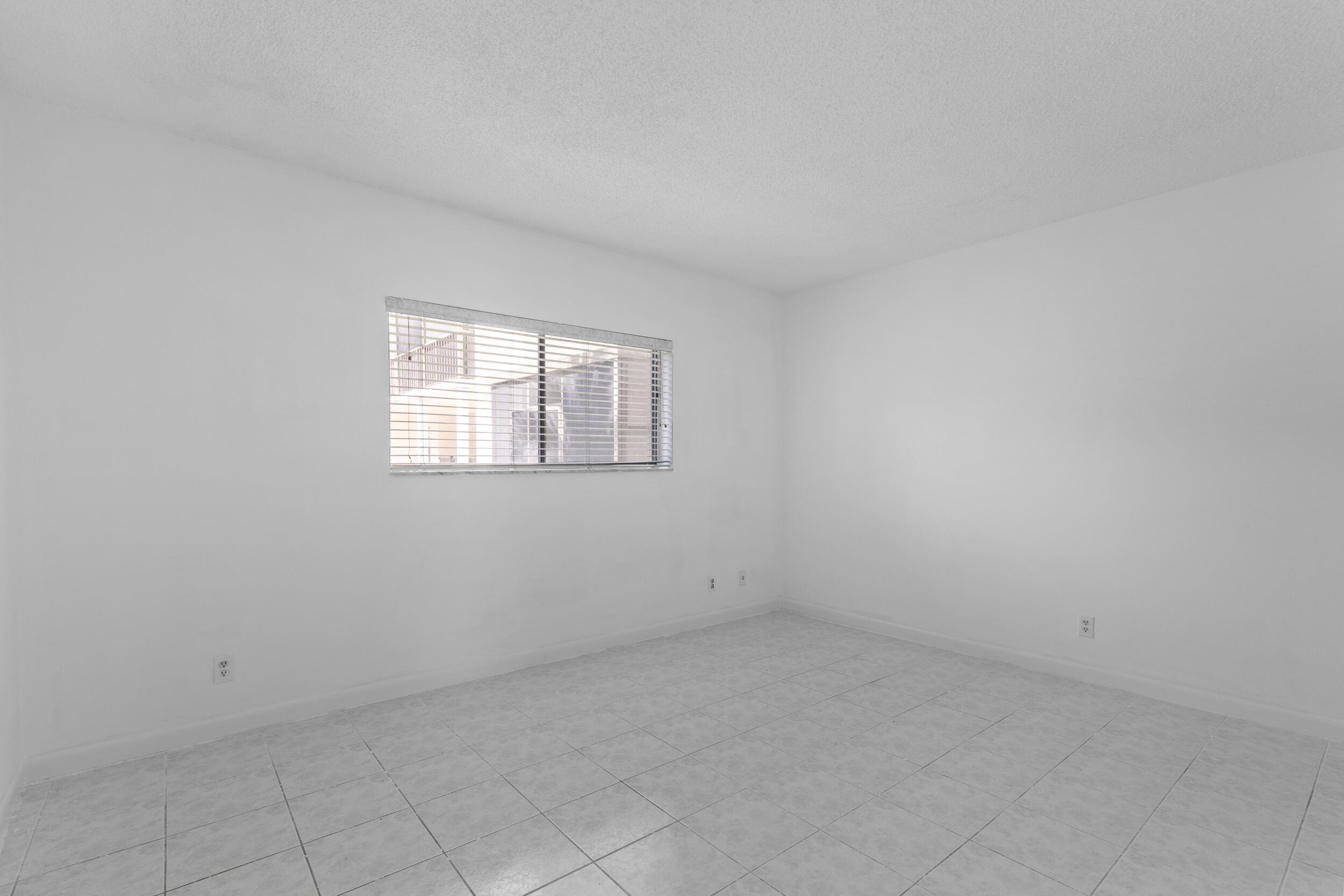 825 NW 13th Street 105