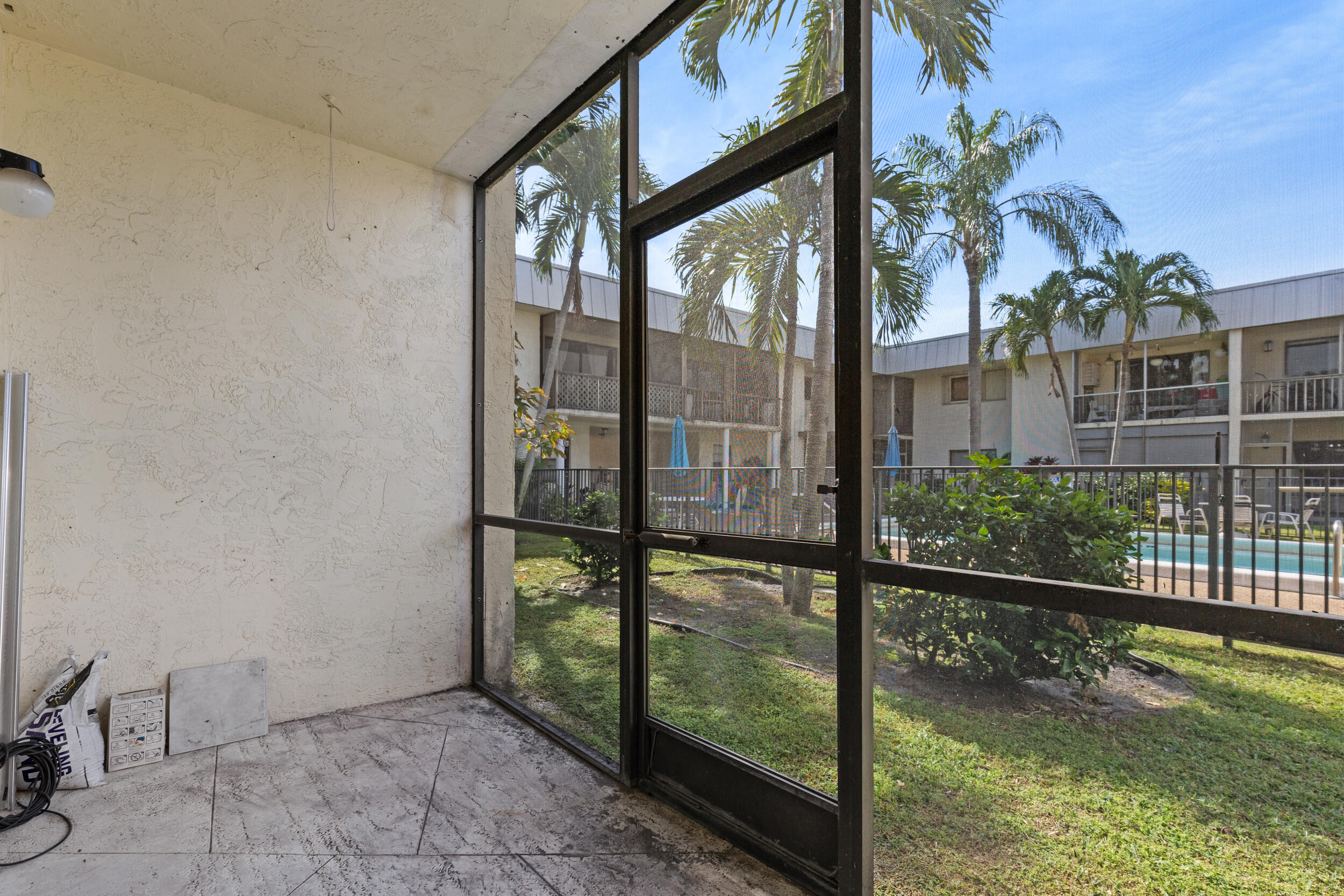 825 NW 13th Street 105