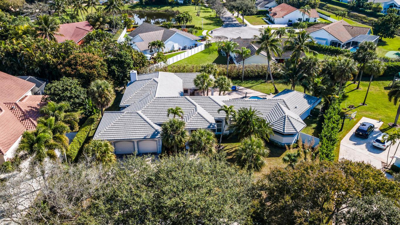 2375 Rabbit Hollowe Circle