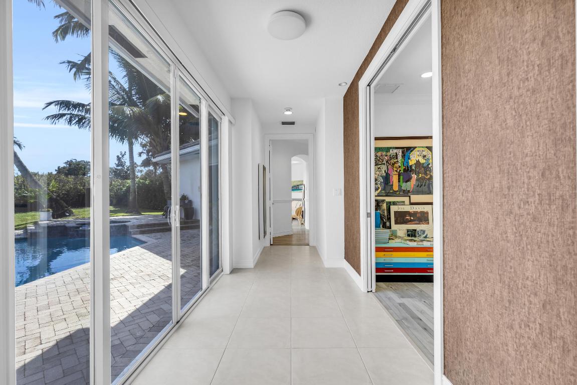 2375 Rabbit Hollowe Circle