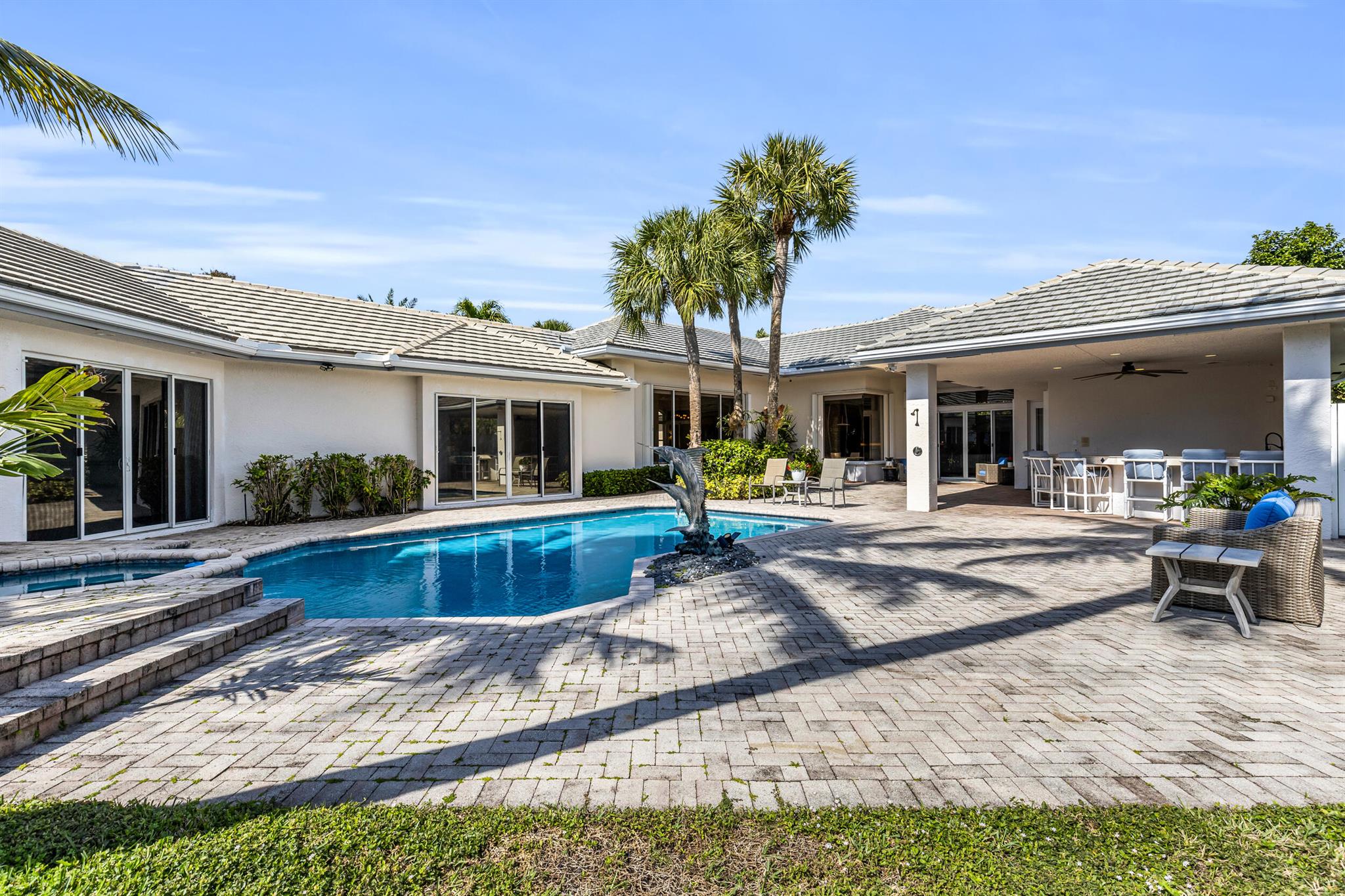 2375 Rabbit Hollowe Circle