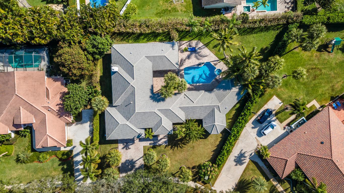 2375 Rabbit Hollowe Circle