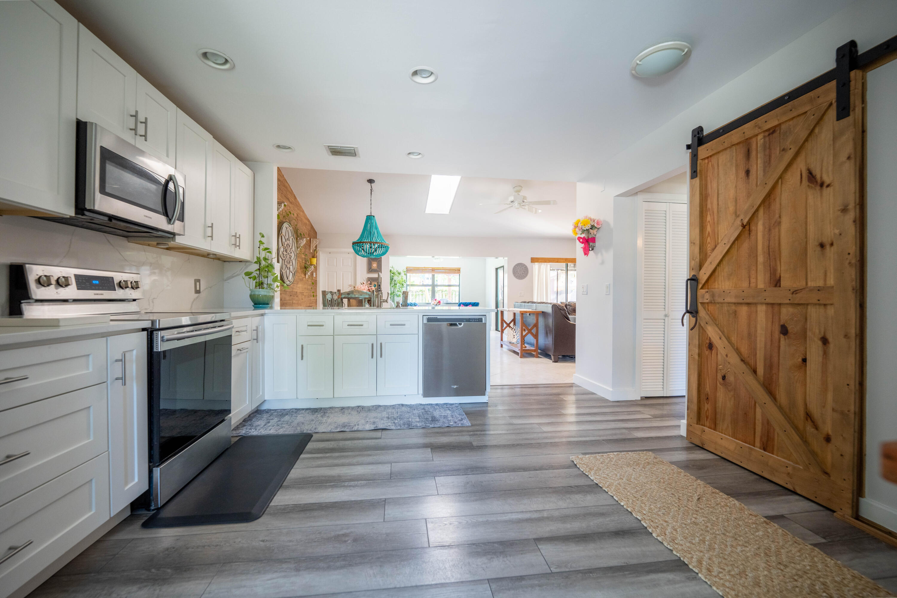 2710 Azalea Court