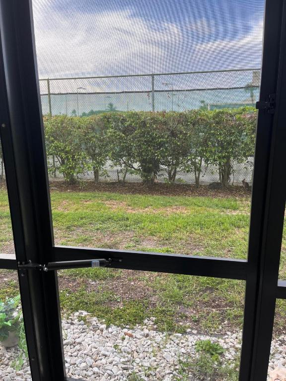 1605 S Us Highway 1 V4-101