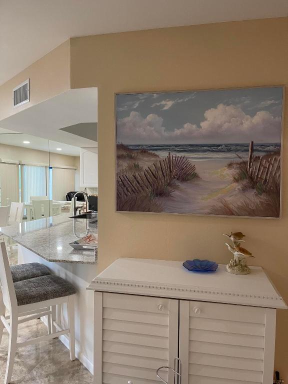 1605 S Us Highway 1 V4-101