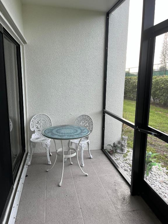 1605 S Us Highway 1 V4-101