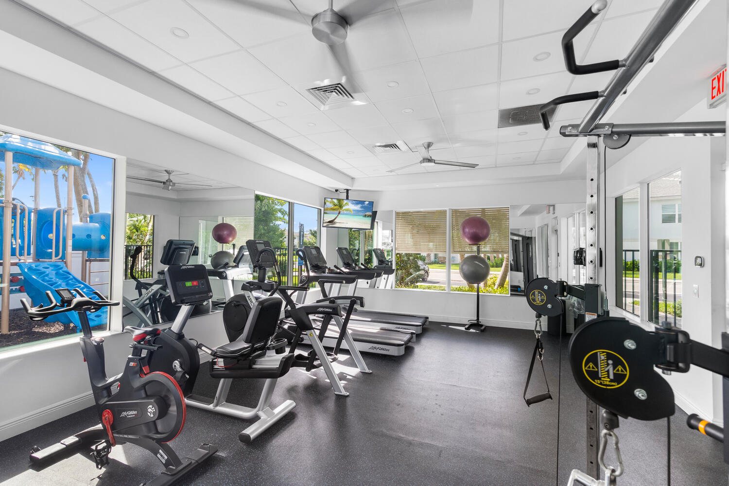 525 Spoonbill Terrace