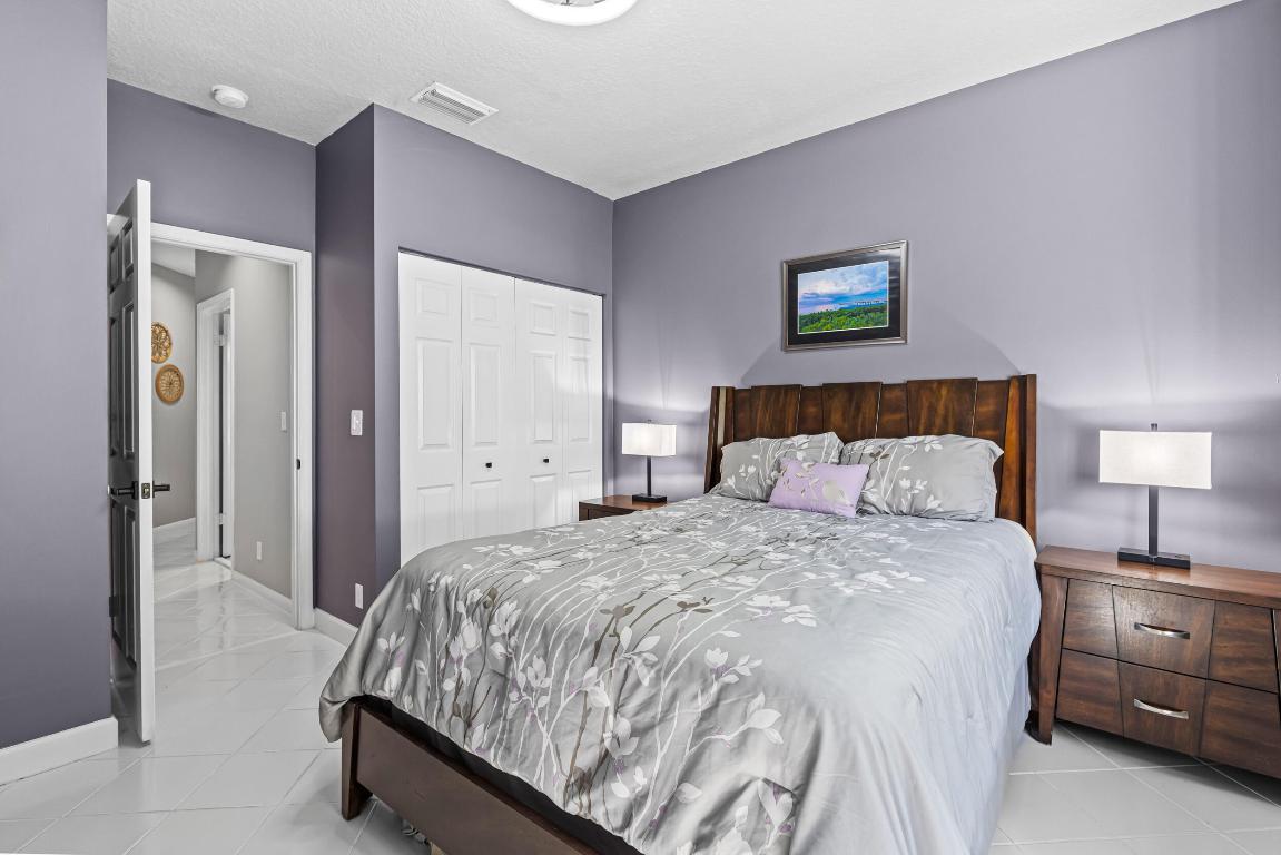 5405 Monterey Circle 25