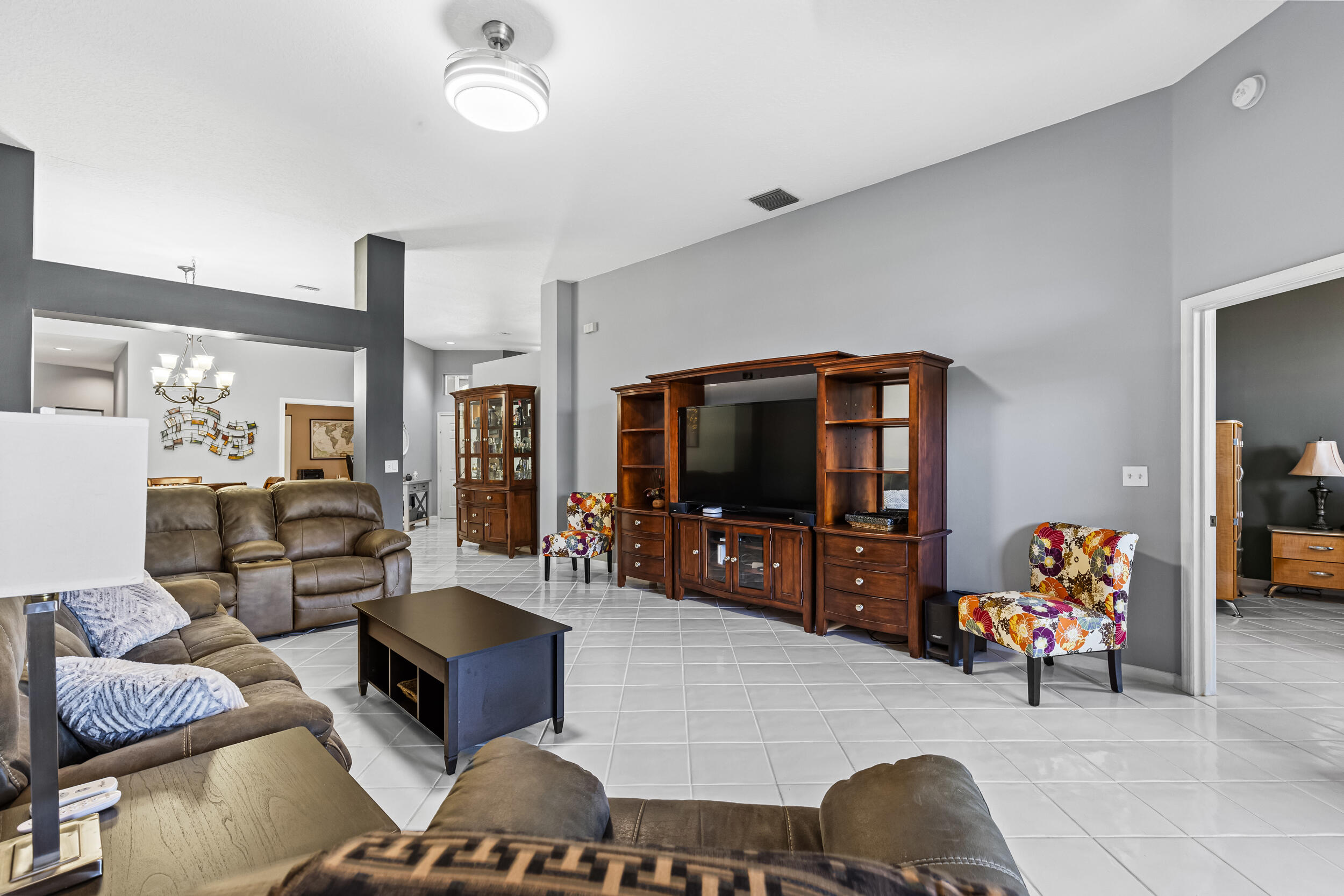 5405 Monterey Circle 25