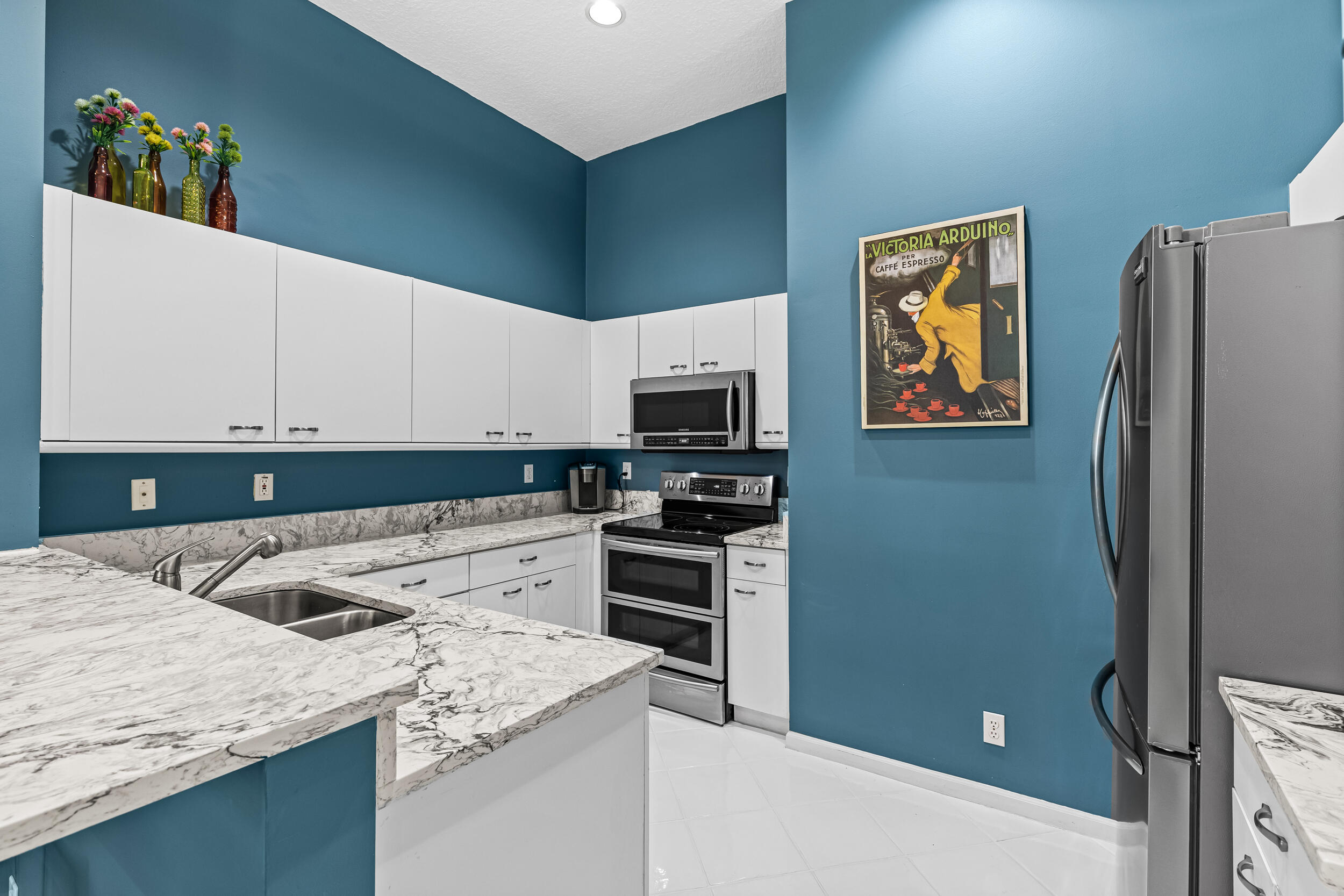 5405 Monterey Circle 25