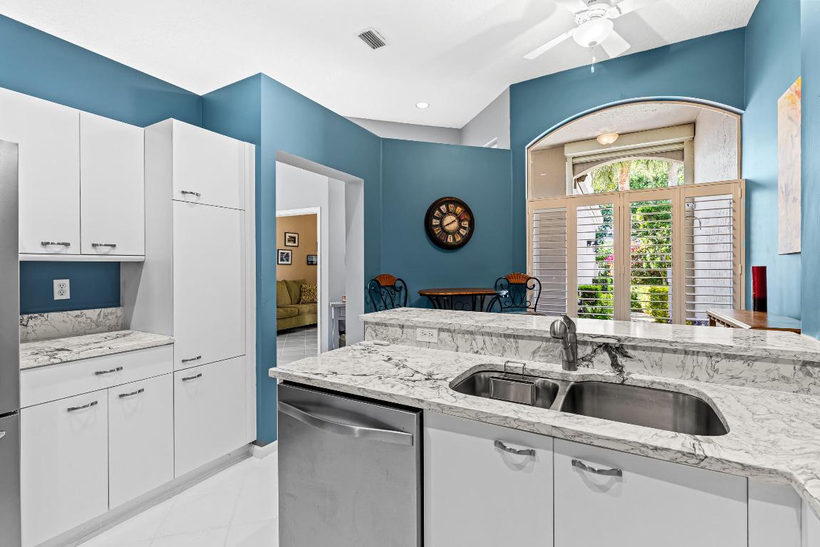 5405 Monterey Circle 25