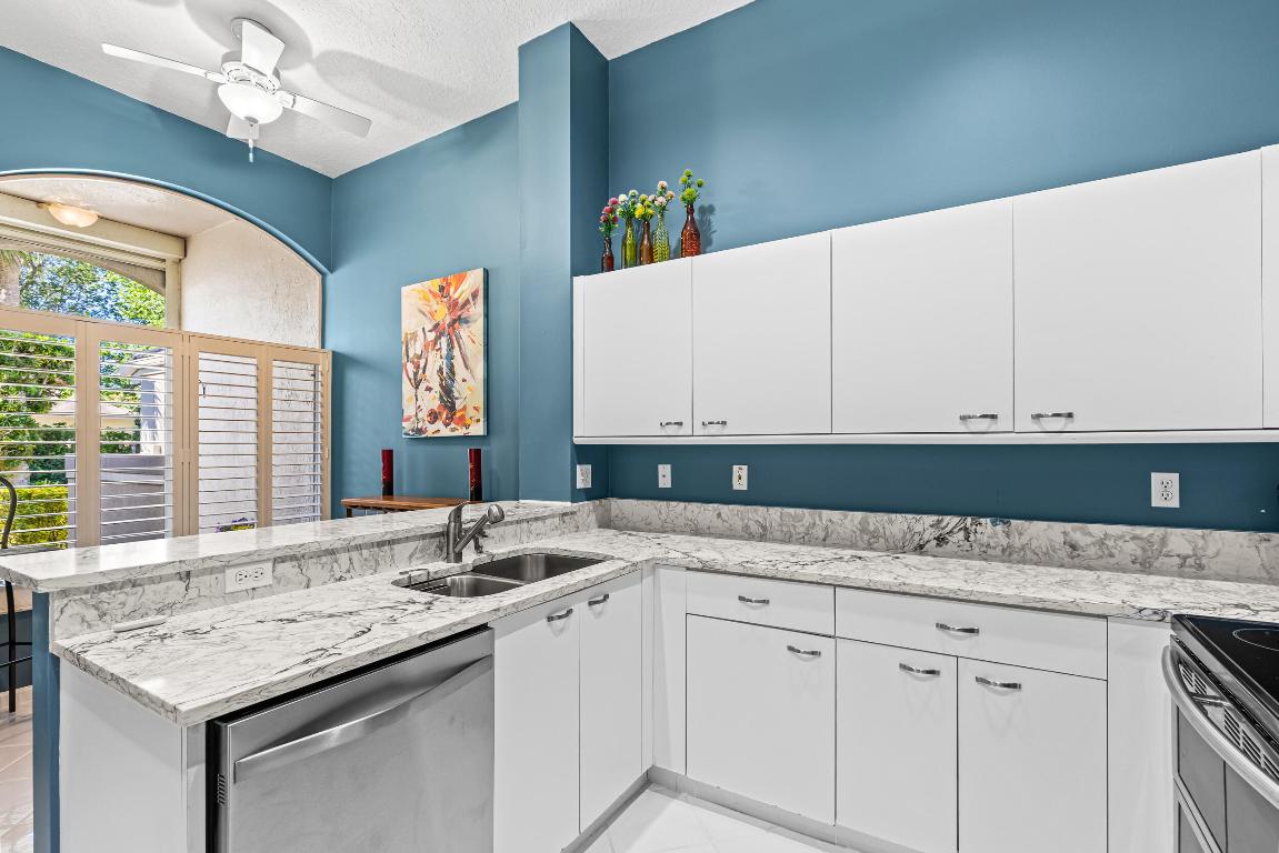 5405 Monterey Circle 25