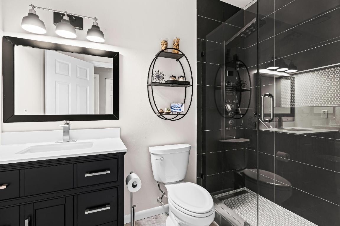 5405 Monterey Circle 25