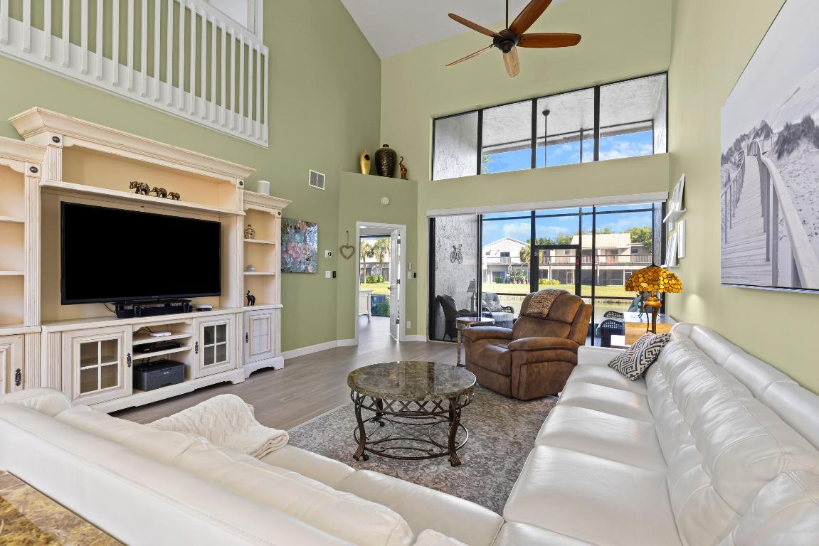 5465 Monterey Circle 16