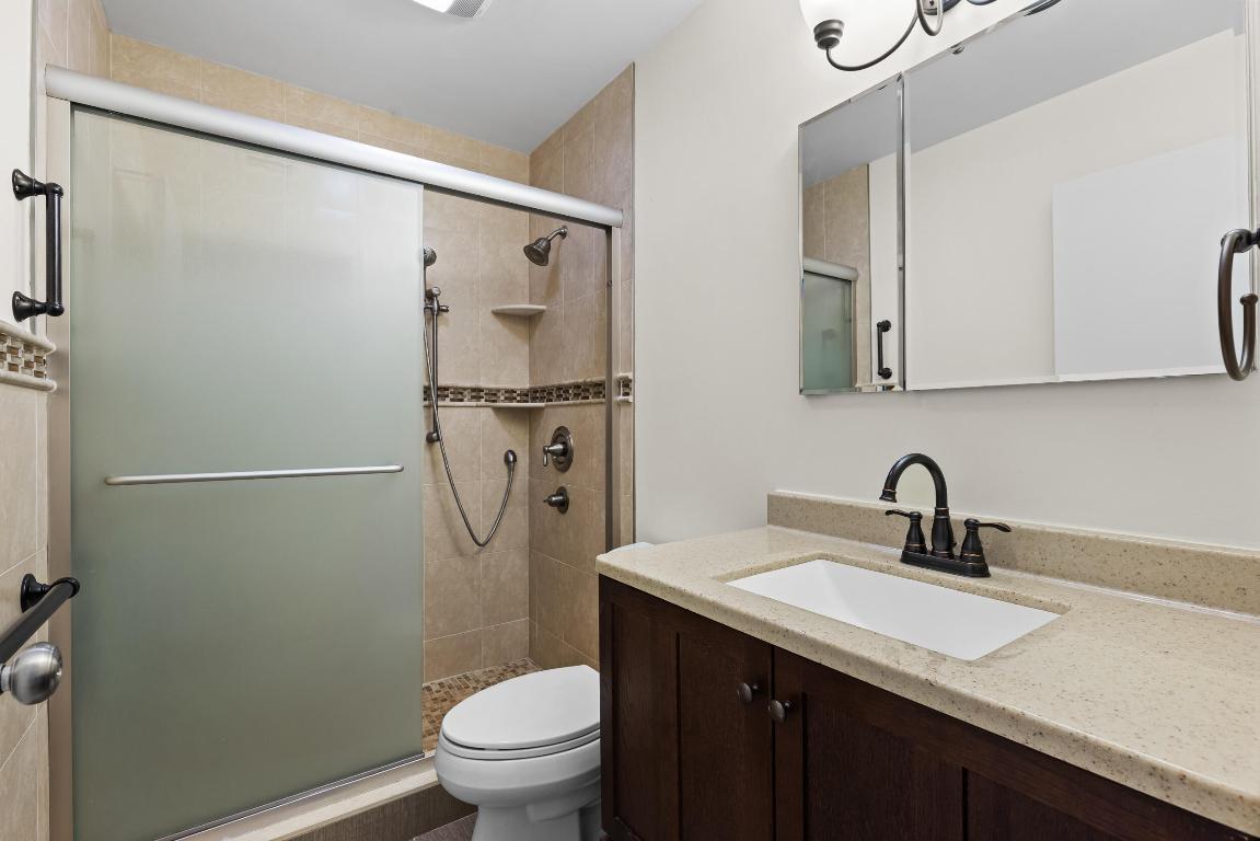 5465 Monterey Circle 16