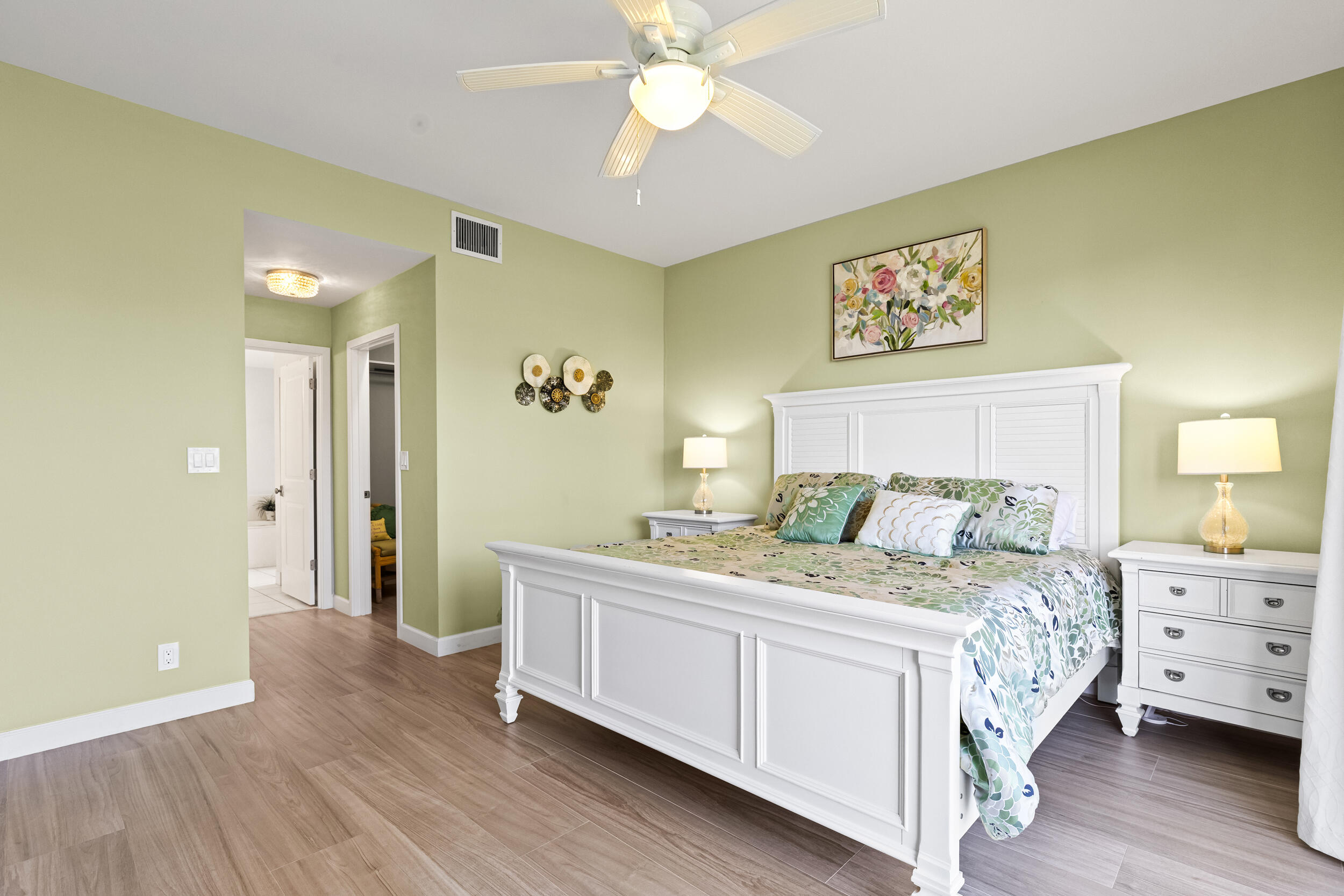 5465 Monterey Circle 16