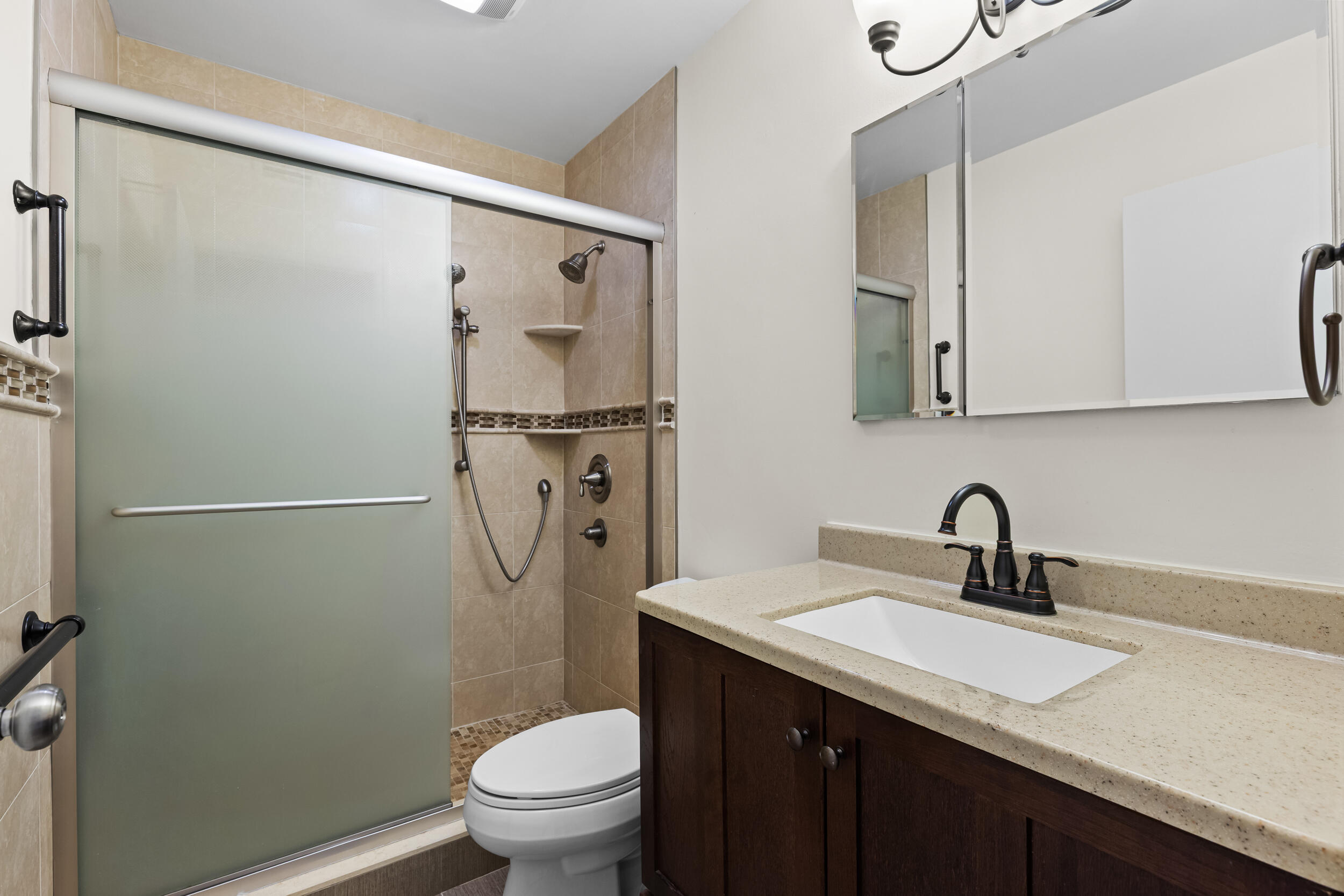 5465 Monterey Circle 16