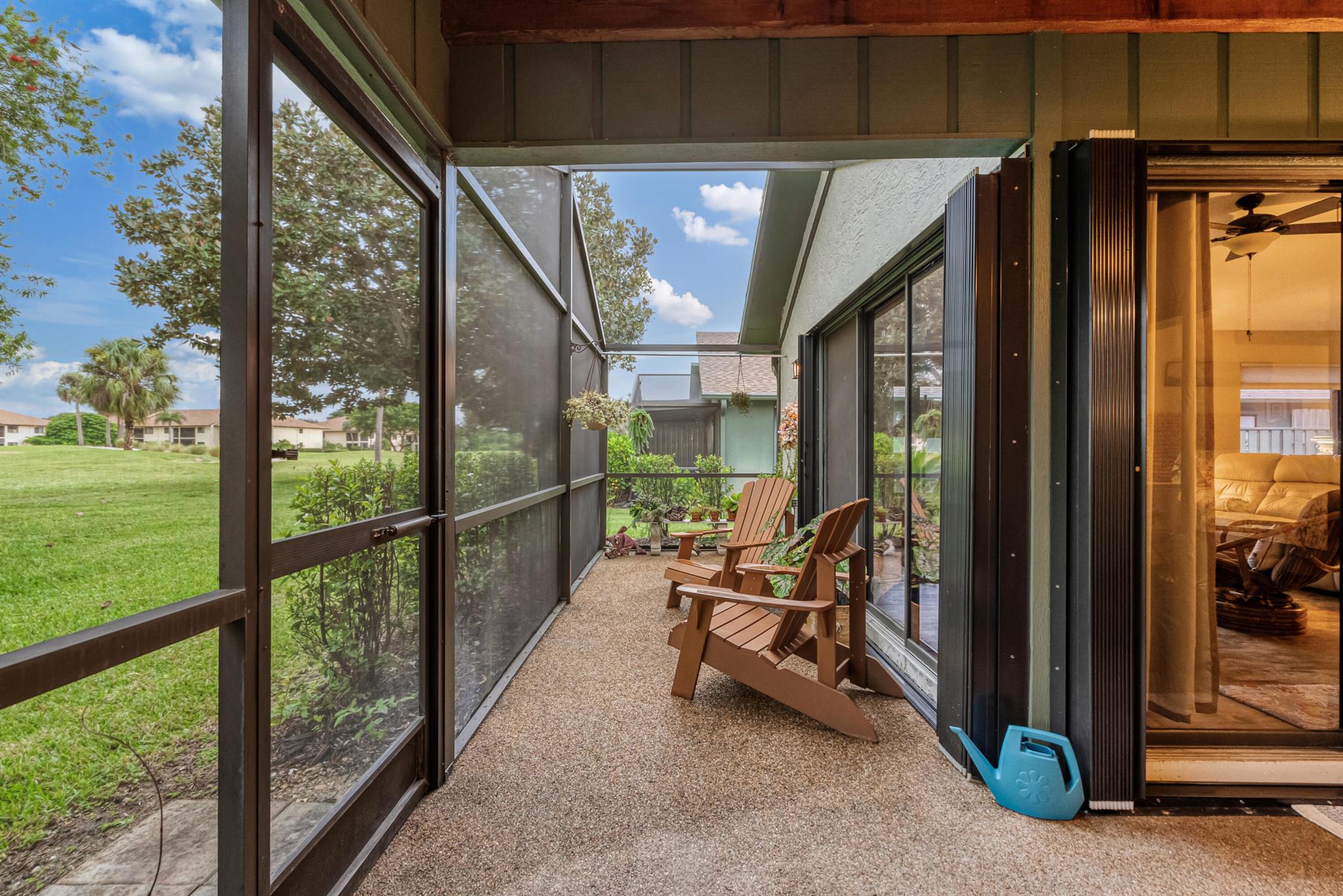 6825 SE Bunker Hill Drive