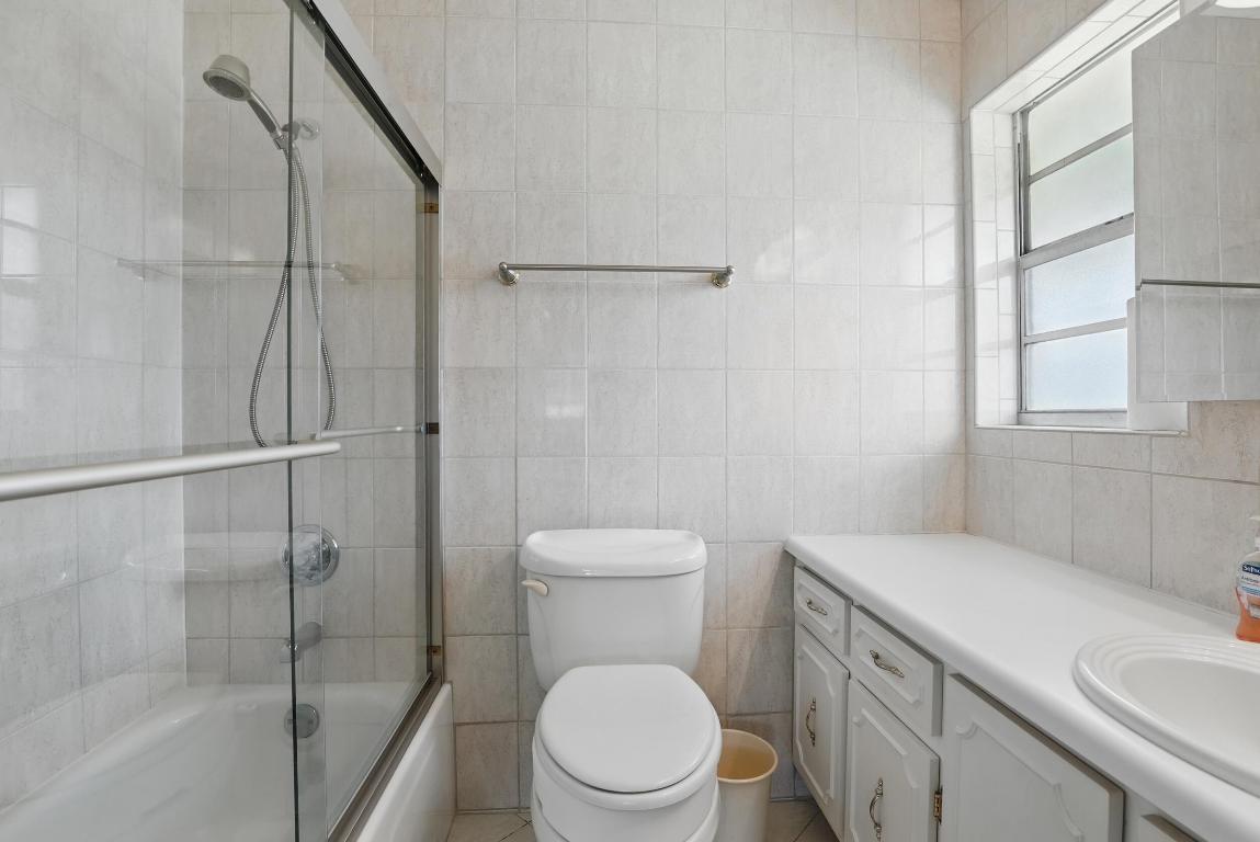 142 Mockingbird Lane