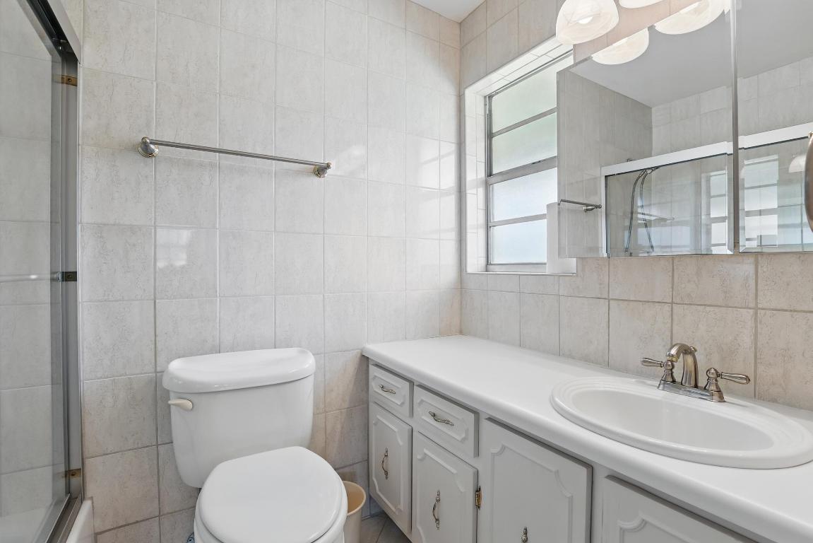 142 Mockingbird Lane