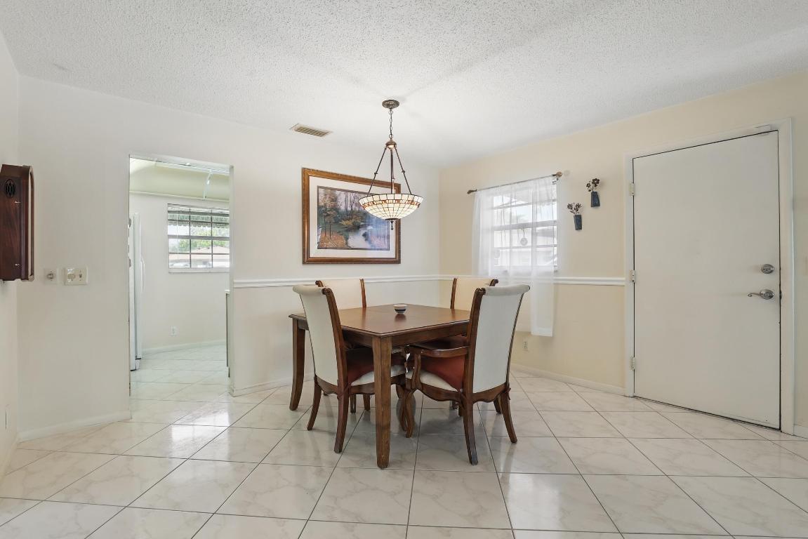 142 Mockingbird Lane