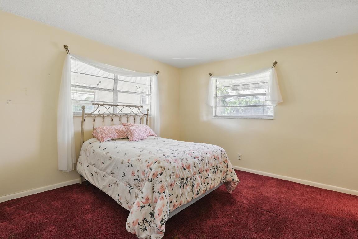 142 Mockingbird Lane