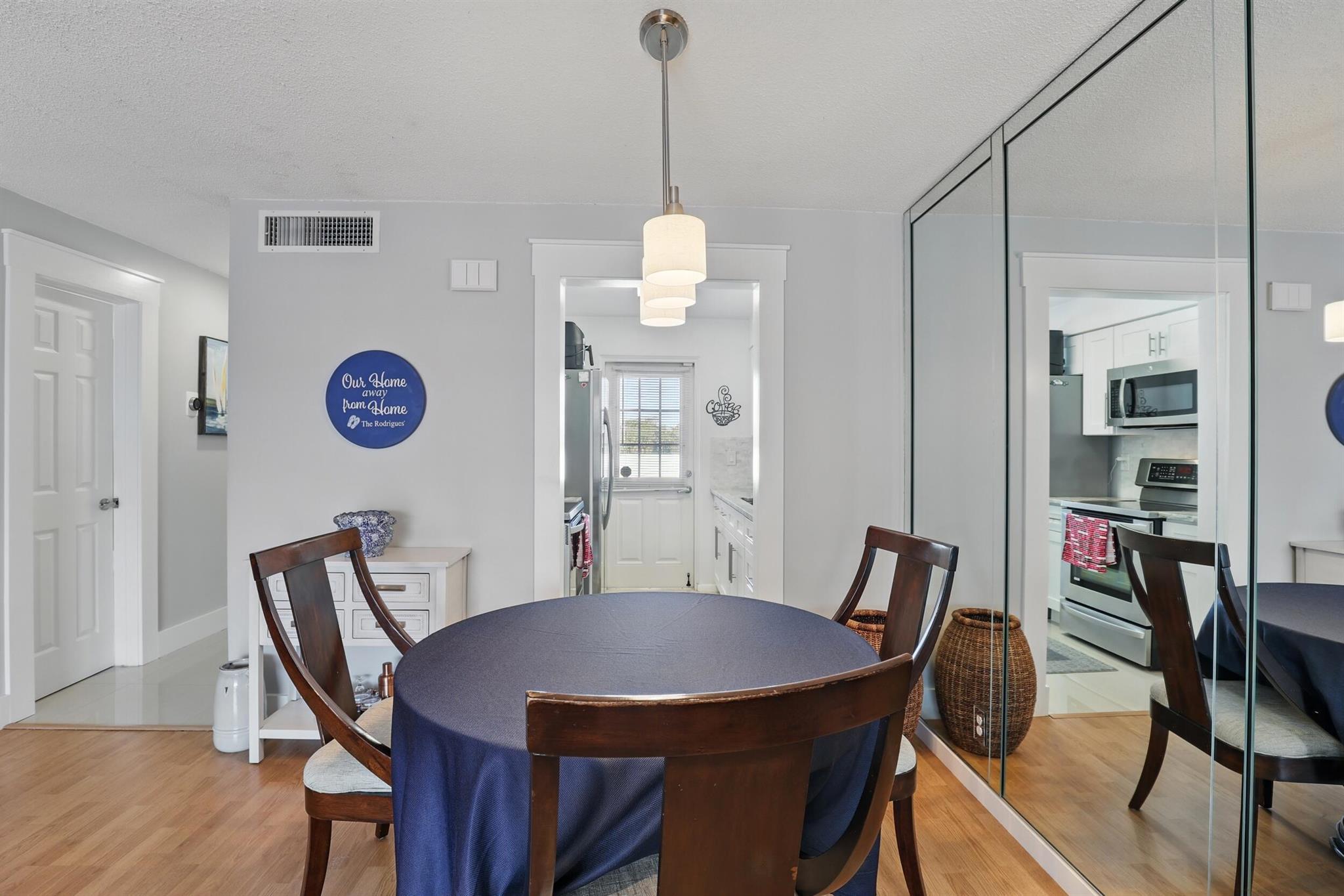 322 N Federal Highway 240