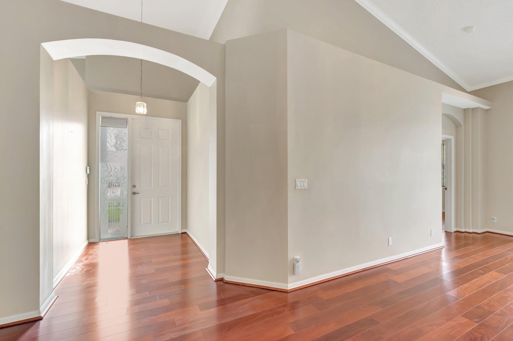 6152 Petunia Road