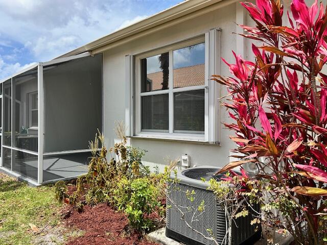 6152 Petunia Road