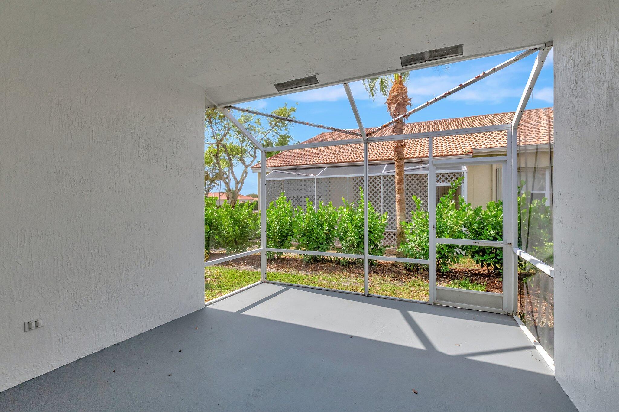 6152 Petunia Road