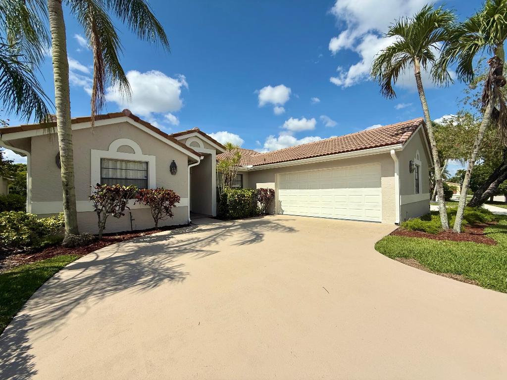 8686 Eagle Run Drive