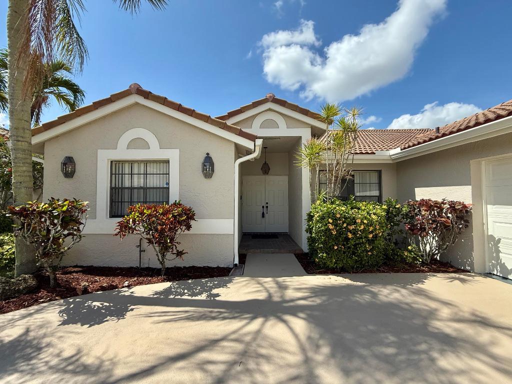 8686 Eagle Run Drive