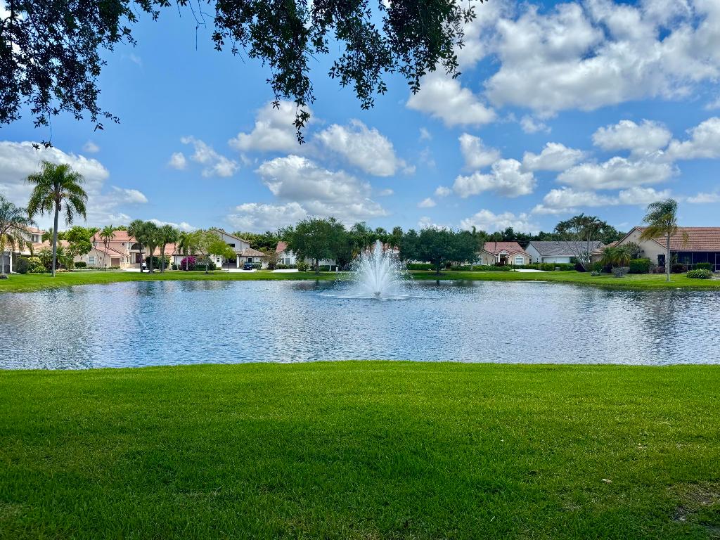 8686 Eagle Run Drive