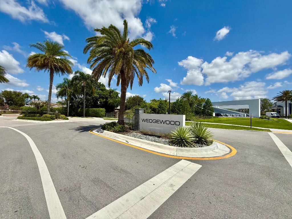 8686 Eagle Run Drive