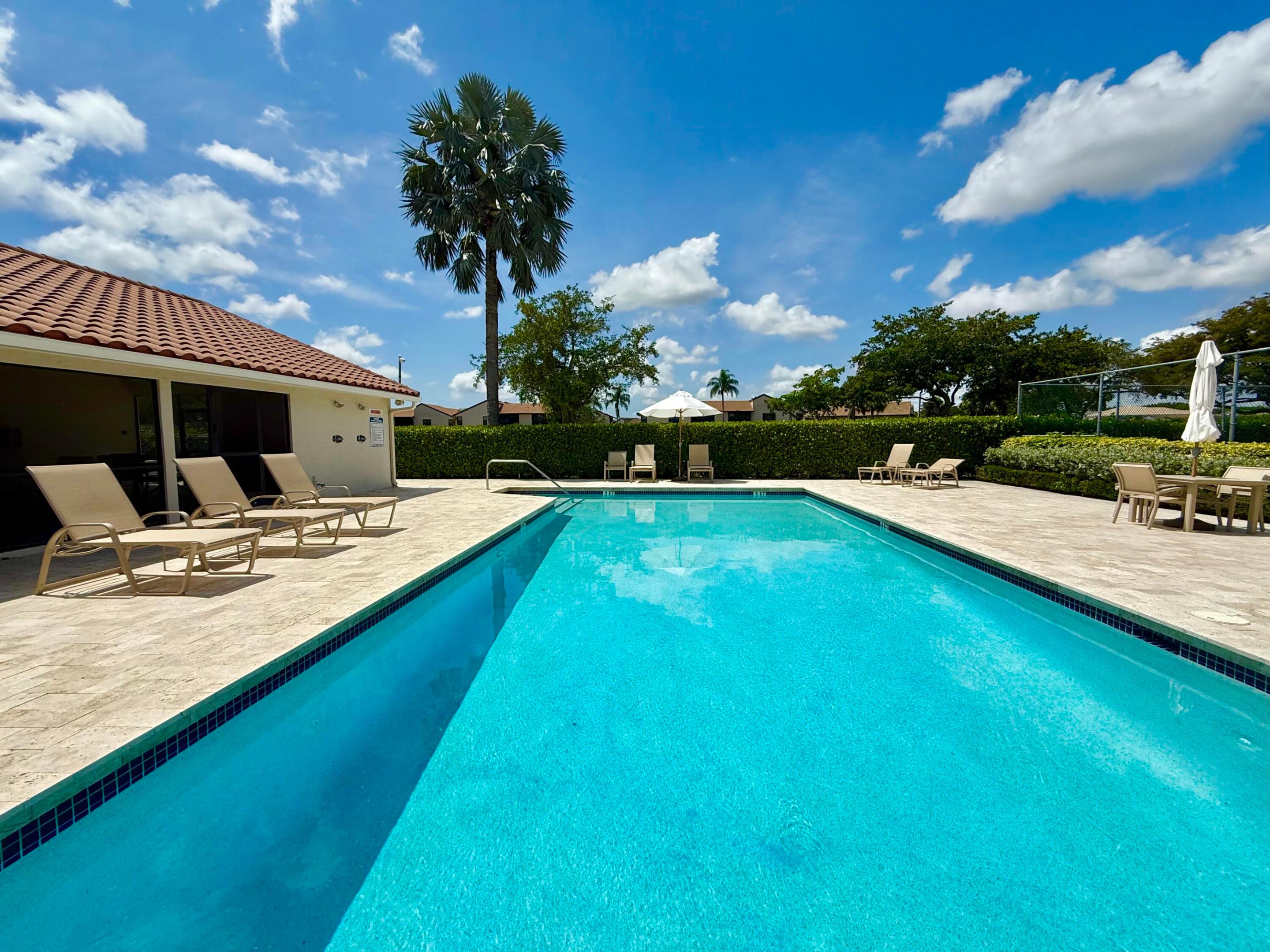 8686 Eagle Run Drive