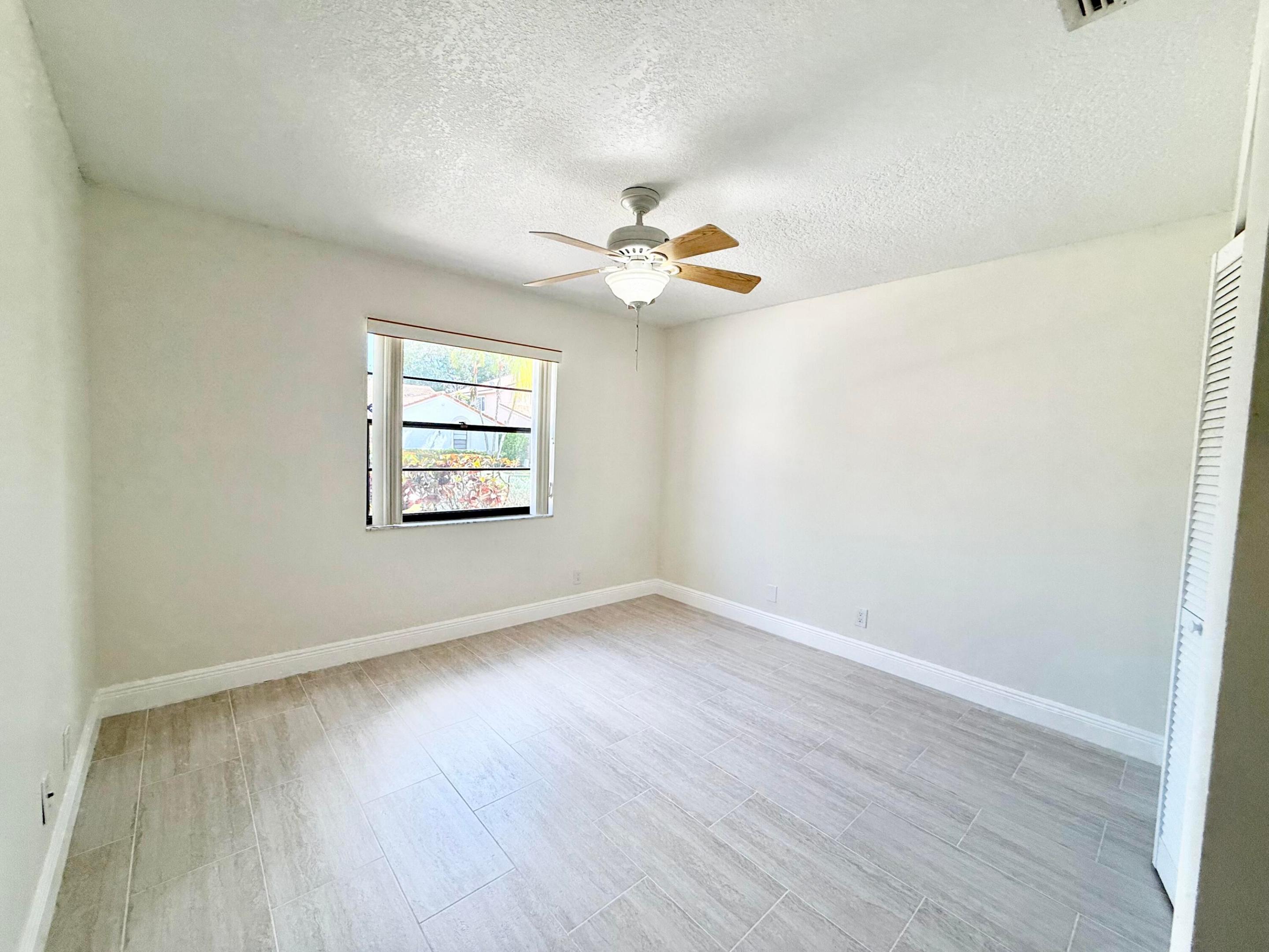 8686 Eagle Run Drive