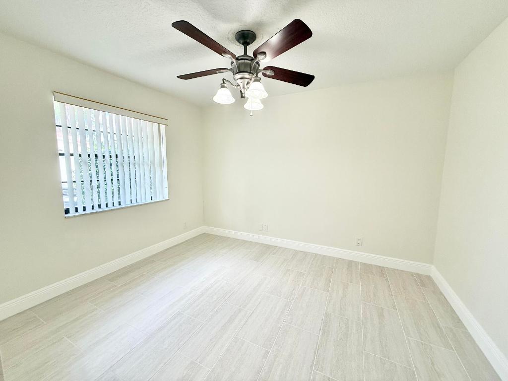 8686 Eagle Run Drive