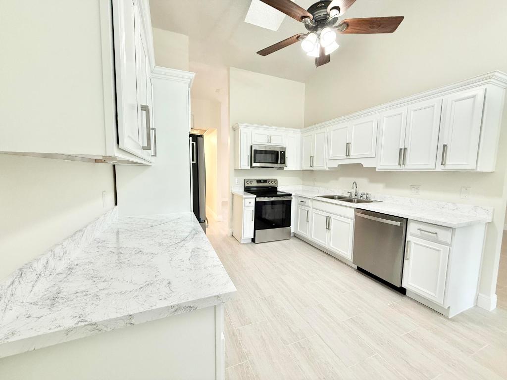 8686 Eagle Run Drive