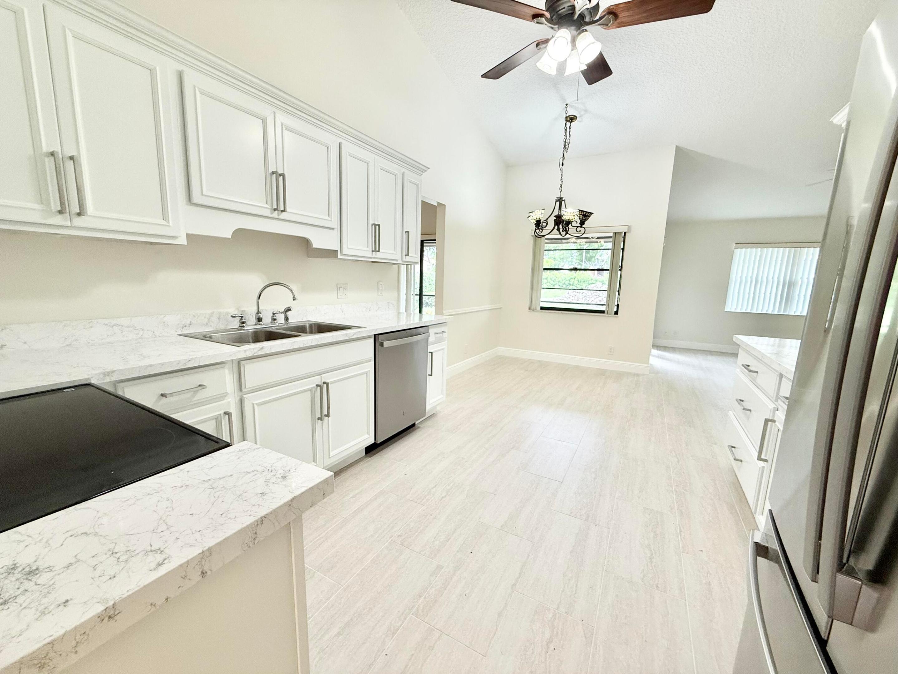 8686 Eagle Run Drive