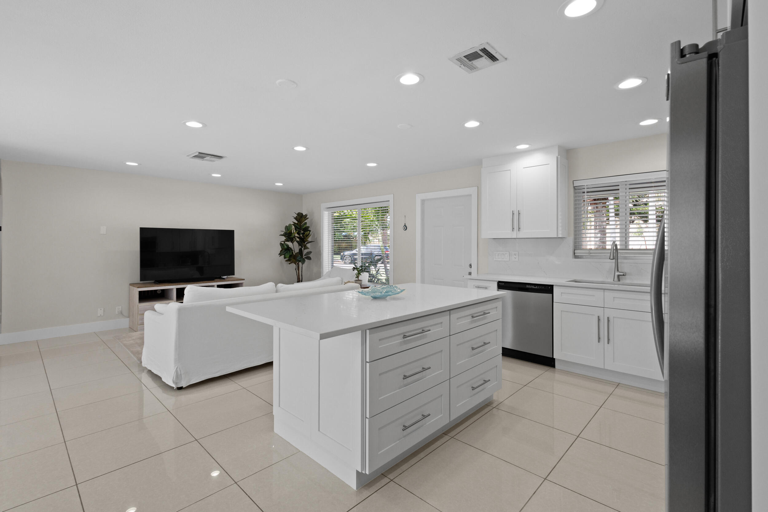 2602 SW 8th Street