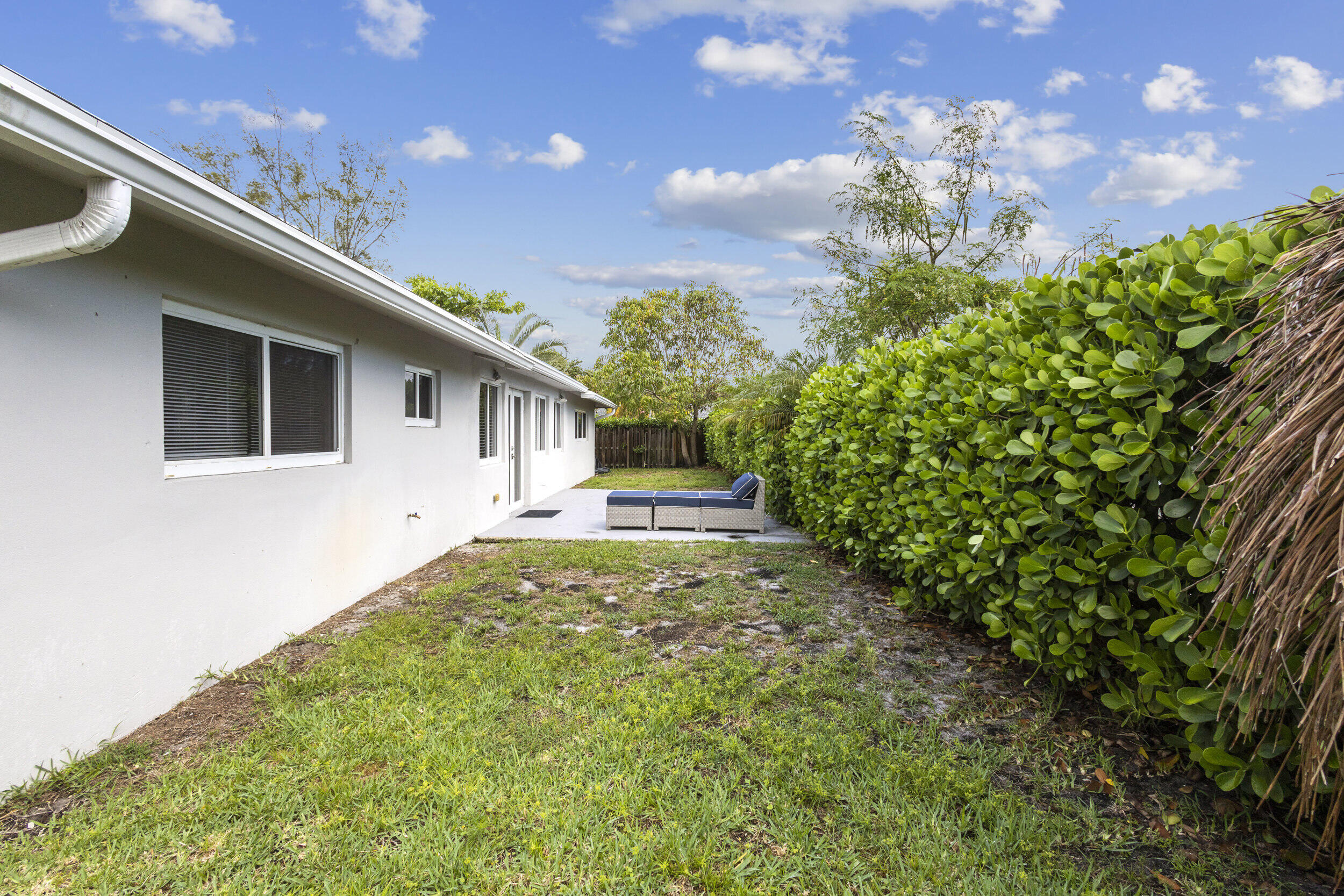 2602 SW 8th Street