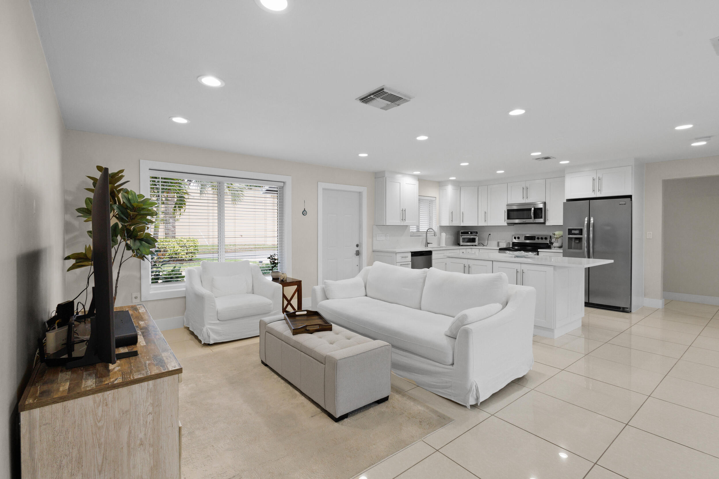 2602 SW 8th Street