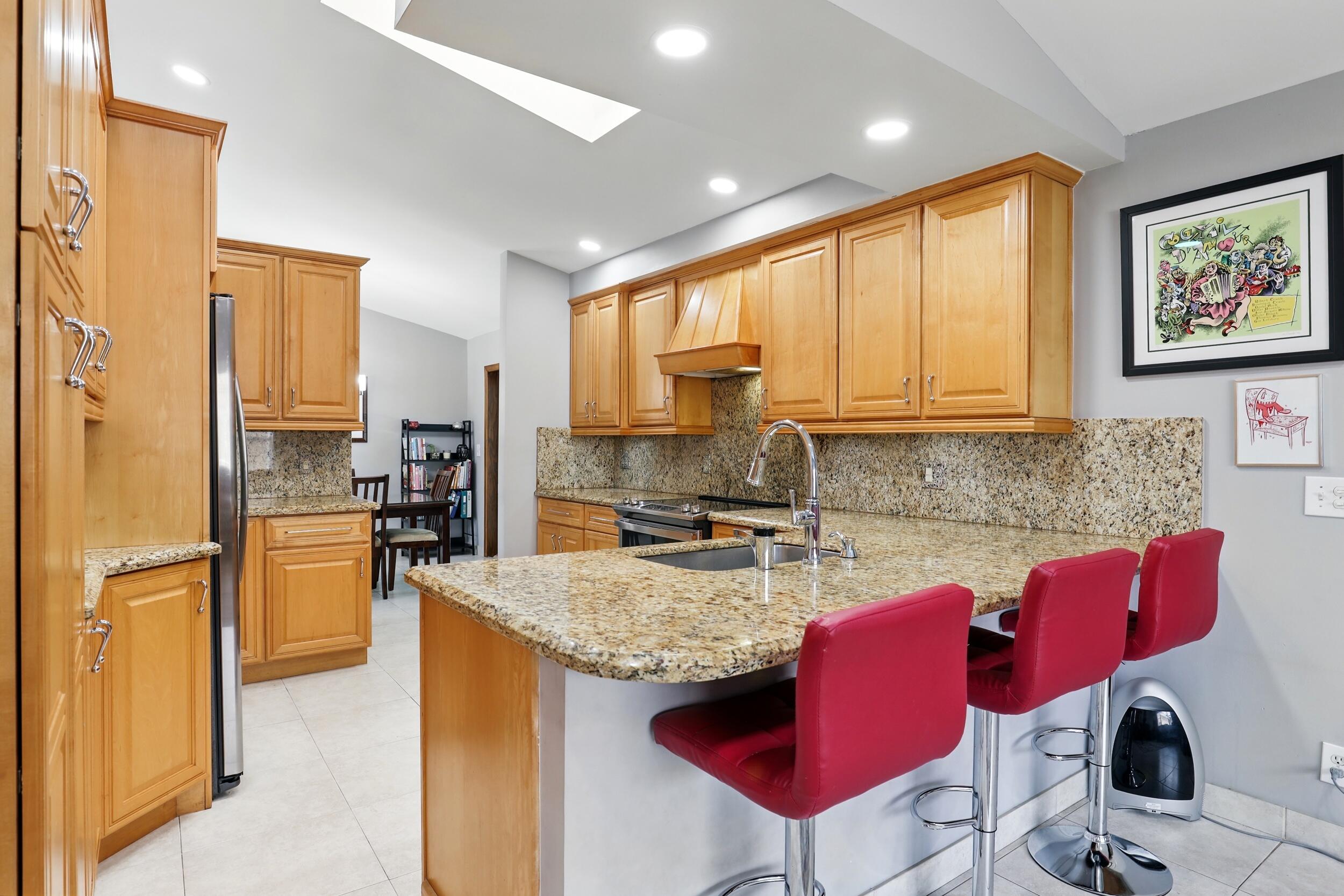 5183 Beechwood Road
